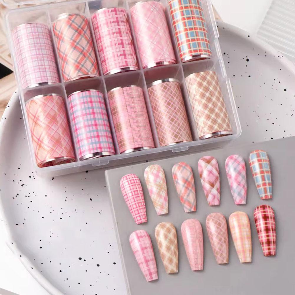 10 لفات من رقائق الأظافر الجدي - مراجعة Nail Art Denim وسعره