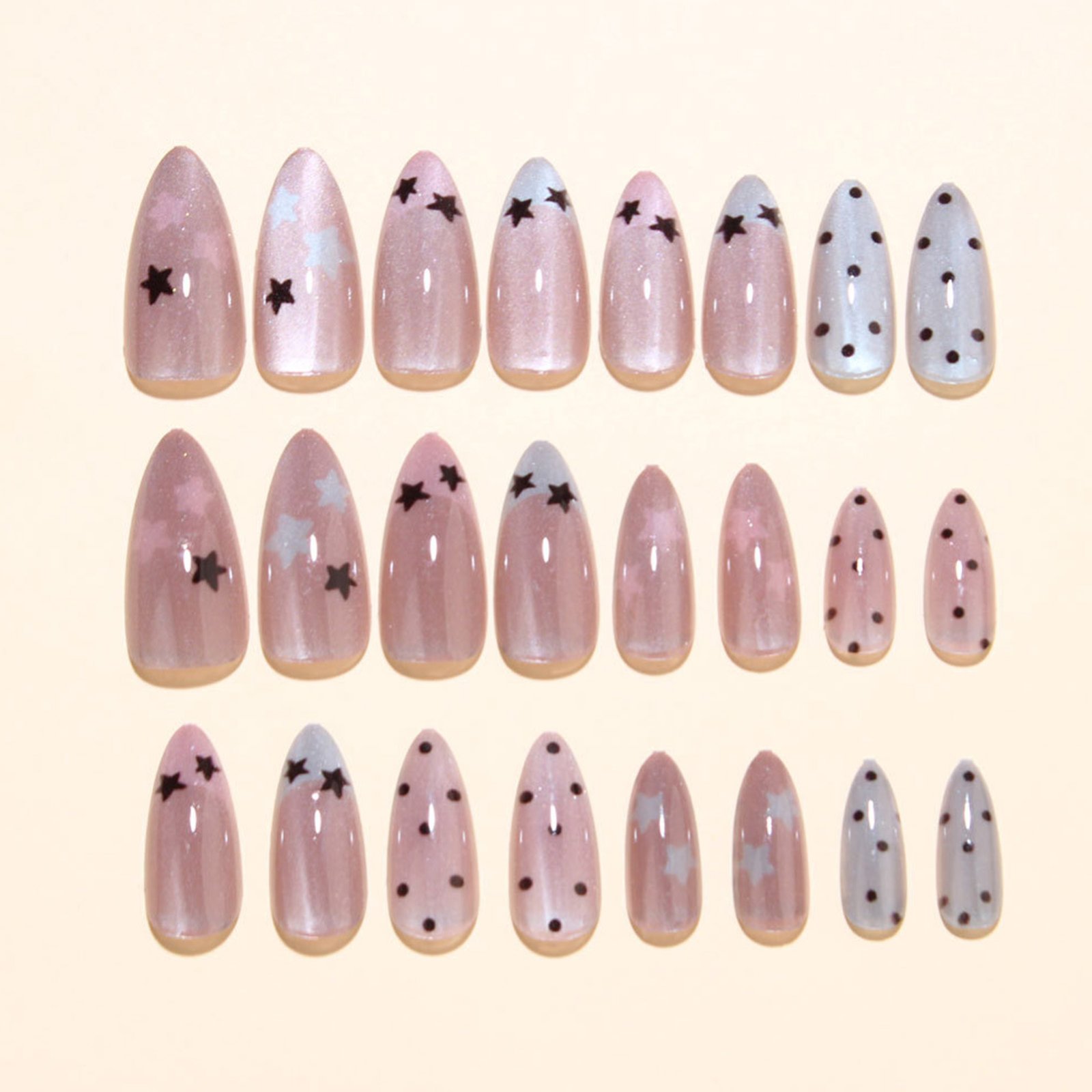 أظافر لوزية وردية فاتحة لامعة  - مراجعة Nail Art Glossy وسعره